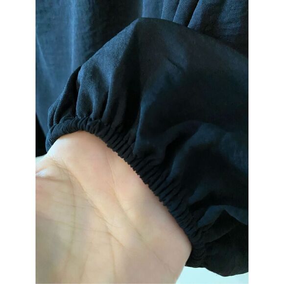 Size 2X, black/off shoulder blouse with lace detail & elastic smocking in back. - Picture 4 of 5